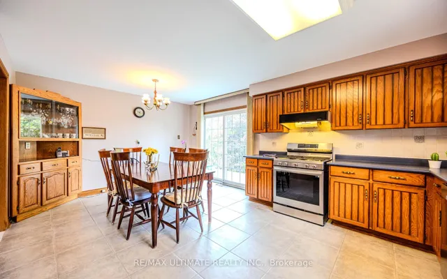 Additional image 14 of 7 Marker Crt