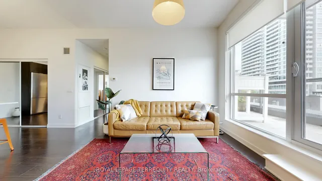 房产图片 8 - 55 Regent Park Blvd 单元415