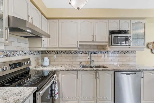 Additional image 20 of 20 Vianney Ave