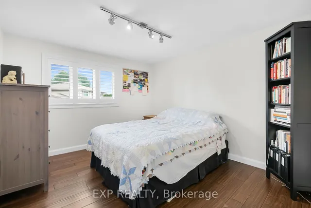 Additional image 24 of 20 Blue Spruce Crt