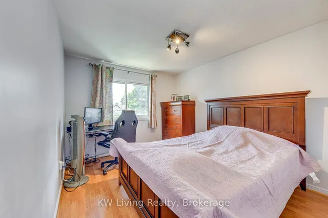 Additional image 22 of 12 Kline Crt