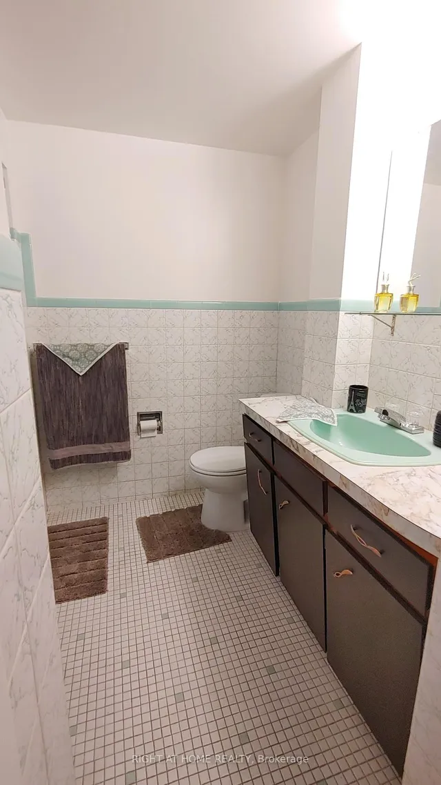 Additional image 25 of 698 Cannon St