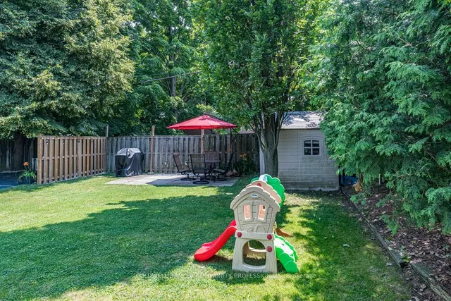 Additional image 48 of 40 Duncombe Dr