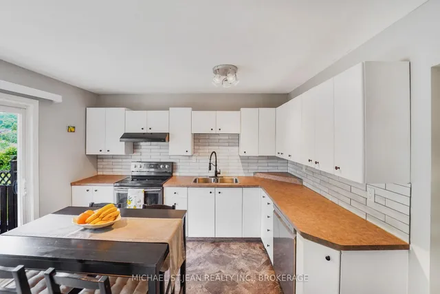 Additional image 10 of 247 St Andrews Dr