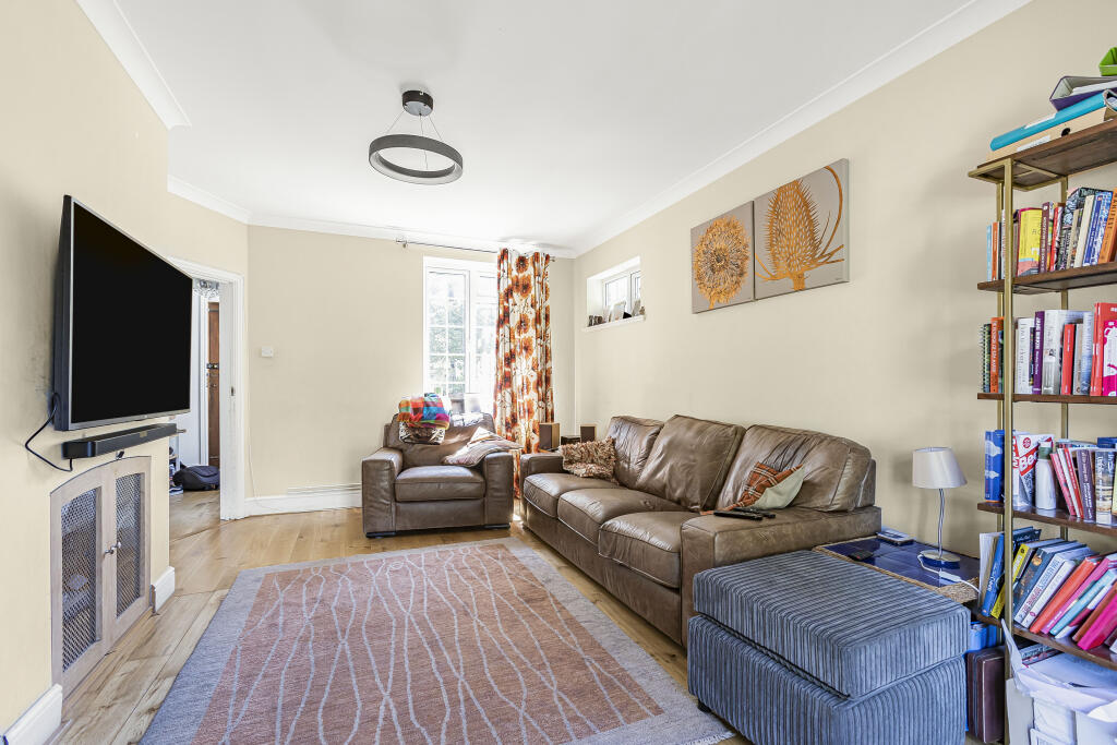 Additional image 6 of St Peters Close, St Albans, AL1