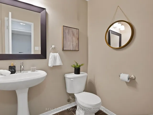 Additional image 33 of 1106 Davis Lane