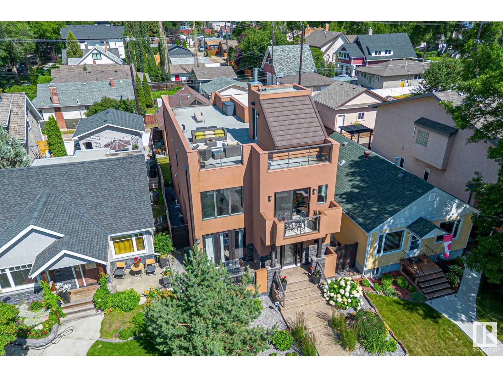 6520 111 AV NW|Edmonton, Alberta T5W0L8