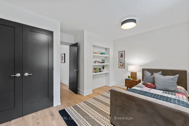 Additional image 26 of 160 Silver Birch Ave