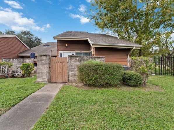 12606 Wellington Park Dr, Houston, TX 77072