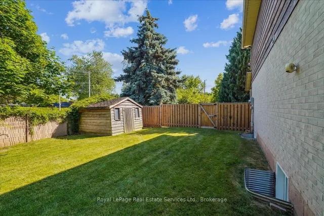 Additional image 37 of 471 Deerhurst Dr