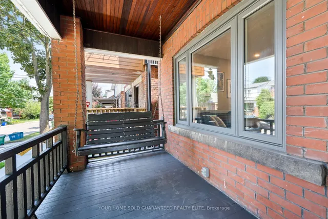 Additional image 32 of 209 Rothsay Ave