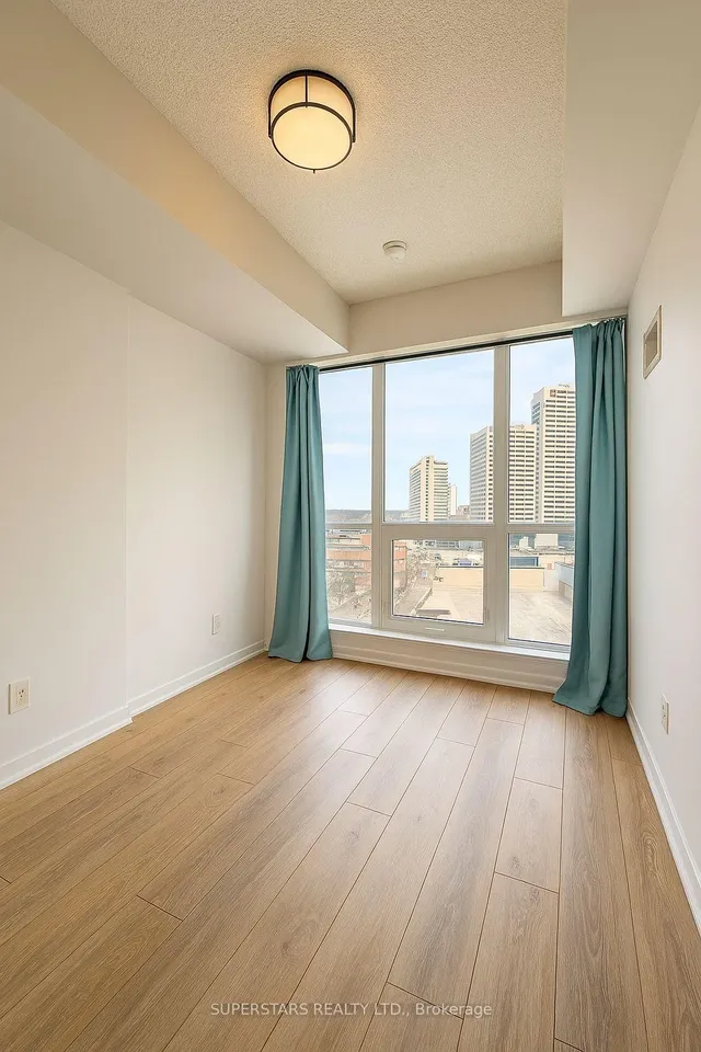 Additional image 4 of 60 Berwick Ave Unit 1409