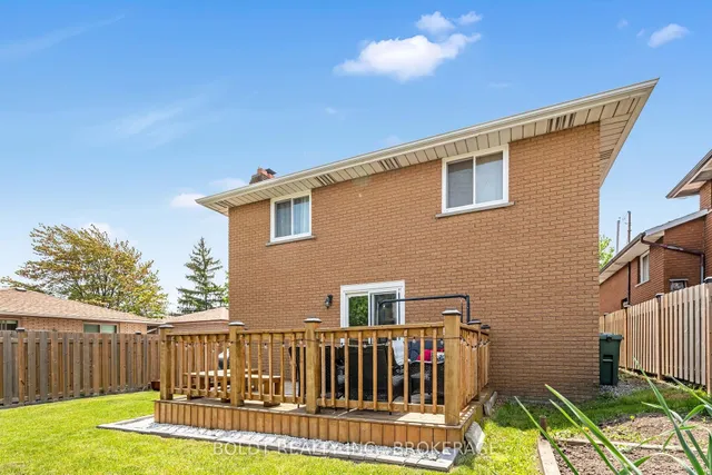 Additional image 34 of 124 Quaker Cres