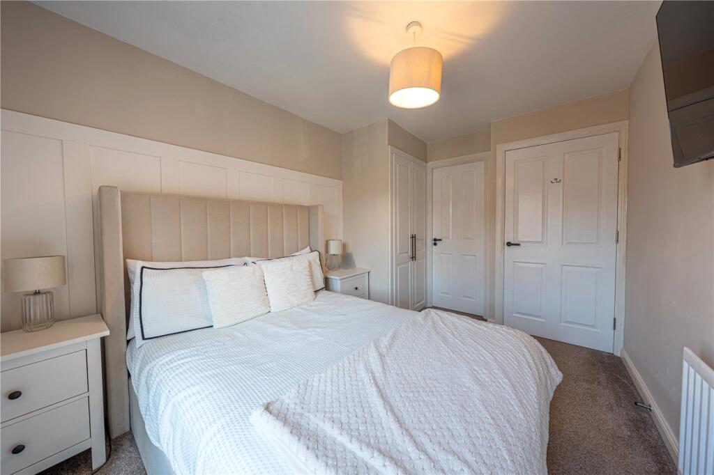 Additional image 11 of Horseshoe Crescent, Birmingham, West Midlands, B43