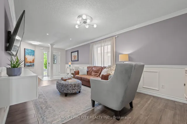 Additional image 10 of 68 Steepleridge St