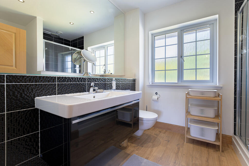 Additional image 33 of Friarsfield Way, Cults