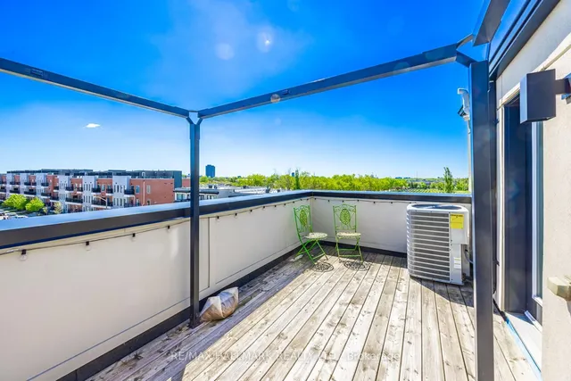 Additional image 24 of 11 Caroline Carpenter Grve