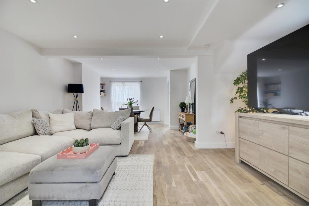 Additional image 19 of Boxfield, Welwyn Garden City