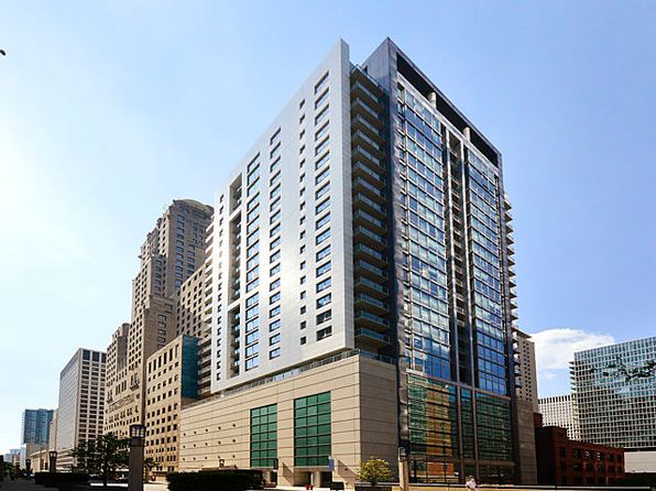 160 E Illinois St APT 1605, Chicago, IL 60611