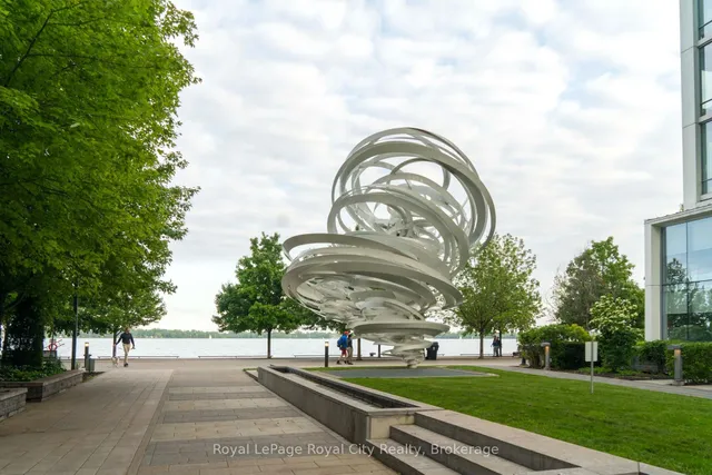 Additional image 2 of 39 Queens Quay Unit 830