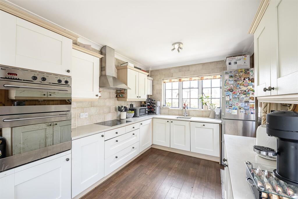 Additional image 13 of Breadcroft Lane, Harpenden