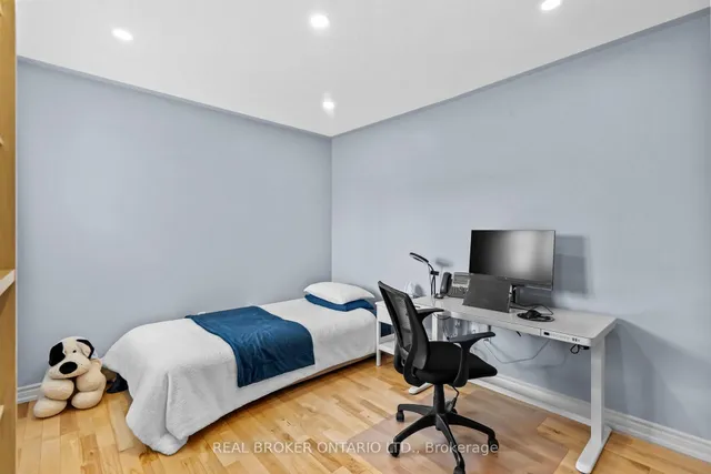 Additional image 29 of 23 Darren Rd