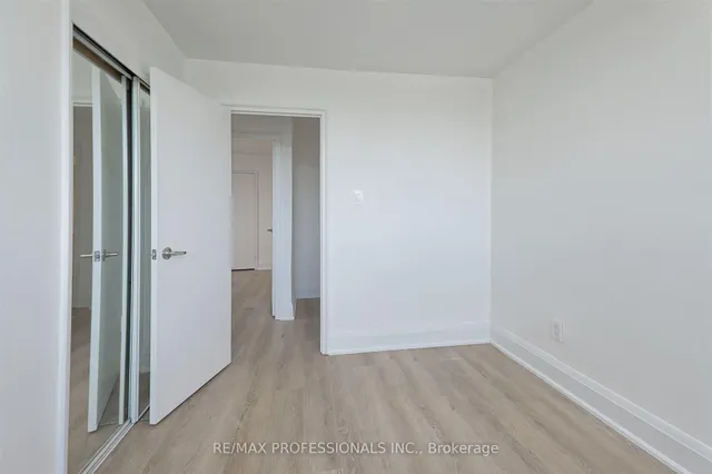 Additional image 35 of 11 Neilson Dr Unit 502