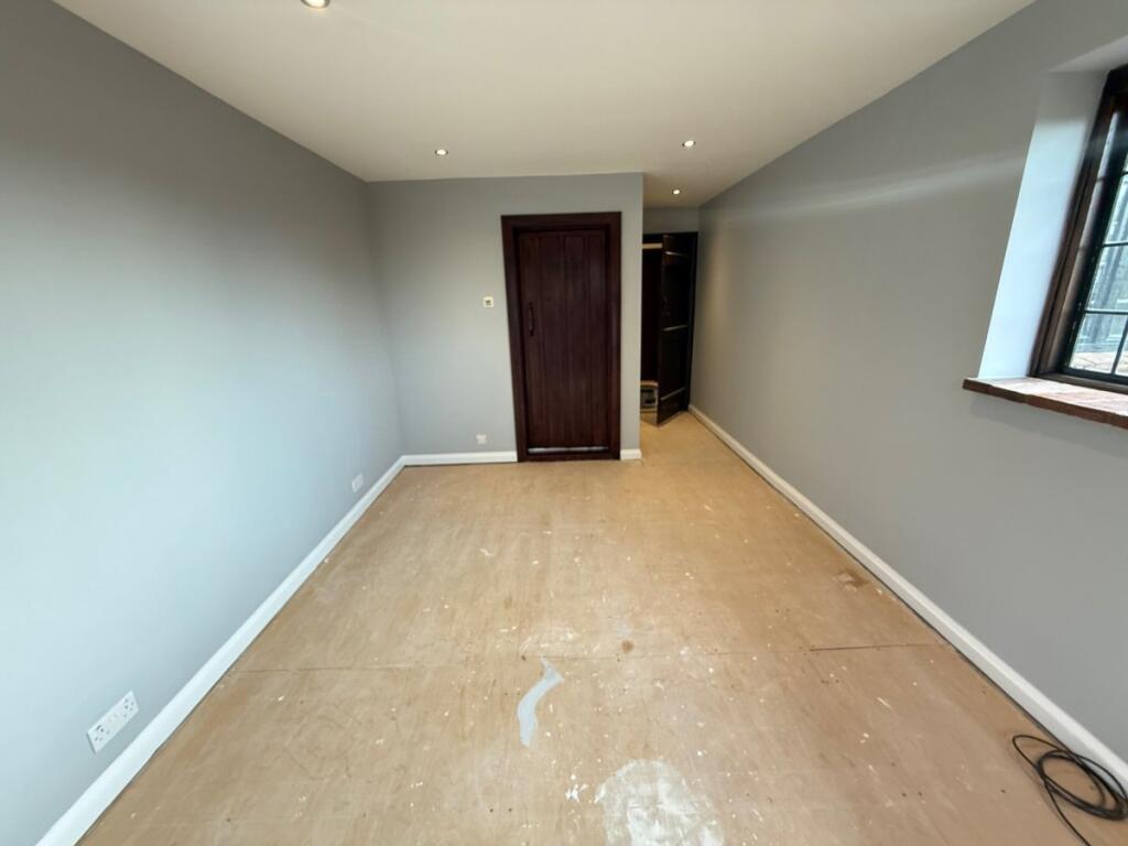 Additional image 31 of Brookmans Avenue, Hatfield