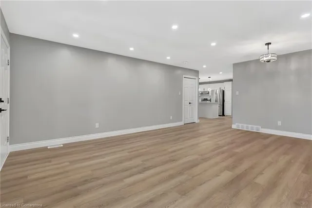 Additional image 6 of 126 Highland Rd