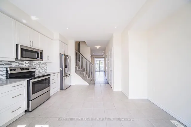 Additional image 17 of 30 Times Square Blvd Unit 246