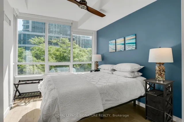 Additional image 19 of 16 Yonge St Unit 306