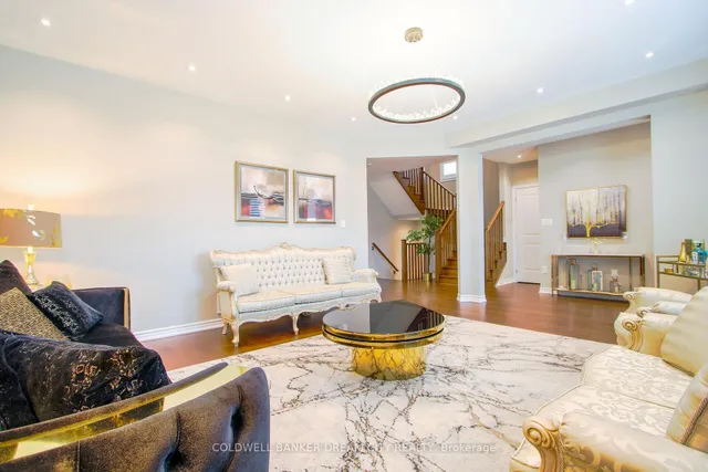 Additional image 8 of 450 Brisdale Dr