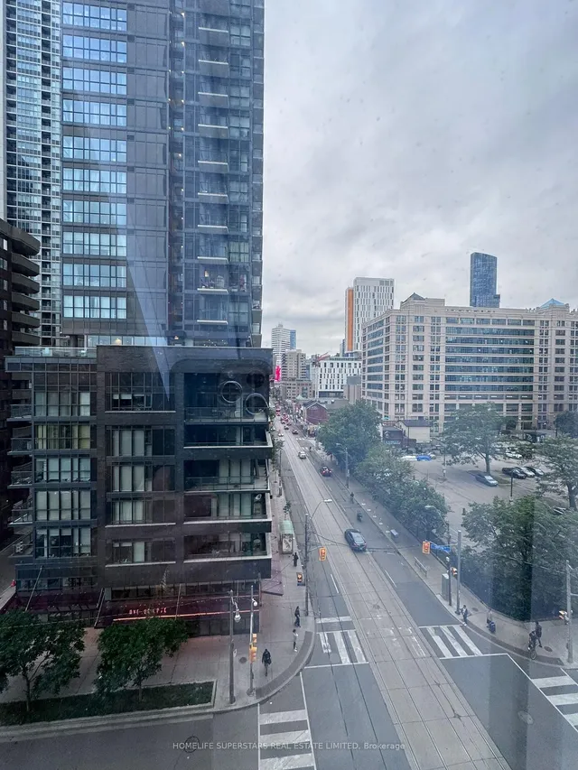 Additional image 30 of 181 Dundas St Unit 611