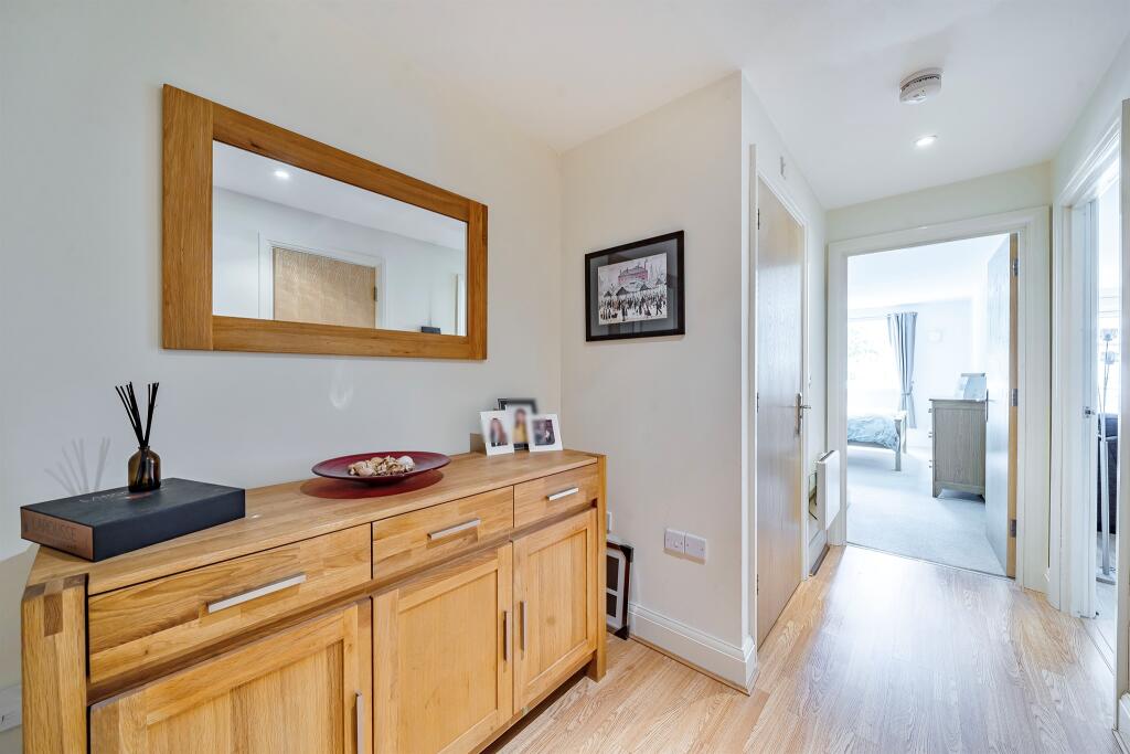 Additional image 4 of Old Watford Road, Bricket Wood, St. Albans