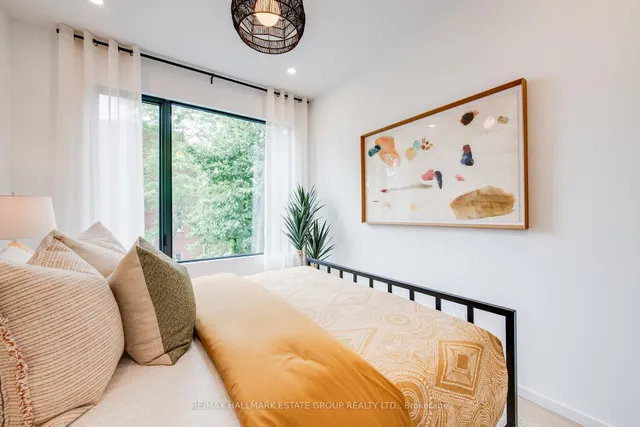 Additional image 27 of 47 Laing St