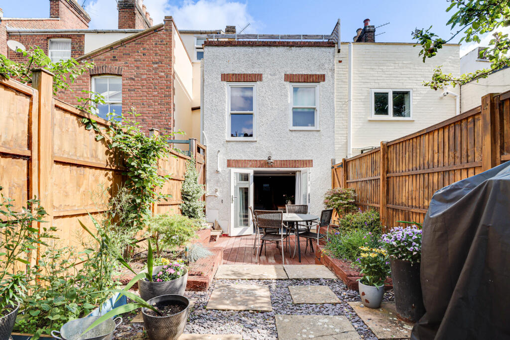 Additional image 22 of Albert Street, St. Albans, Hertfordshire, AL1