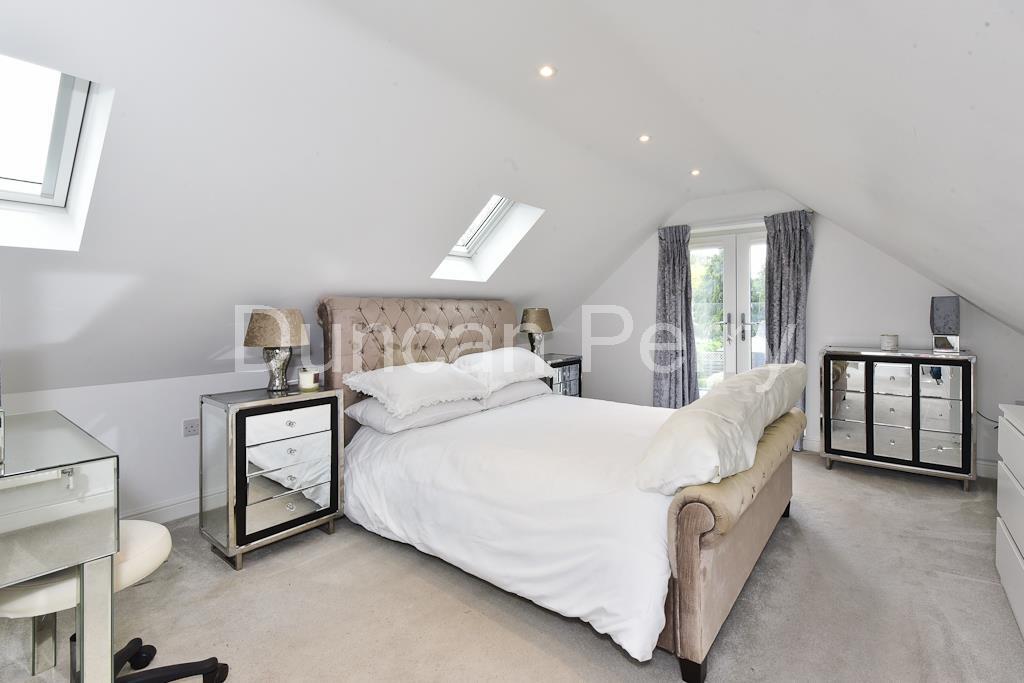 Additional image 16 of Dixons Hill Close, Welham Green