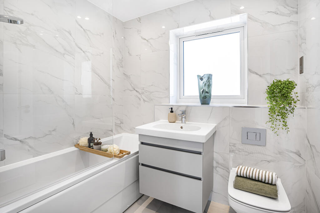 Additional image 14 of Birchmead Close, St Albans, AL3