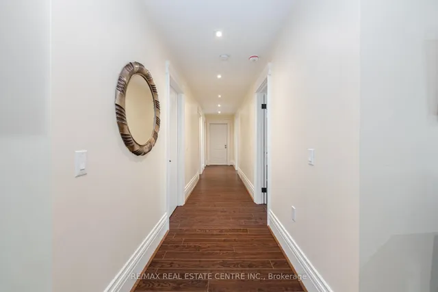 Additional image 36 of 275 Martin St