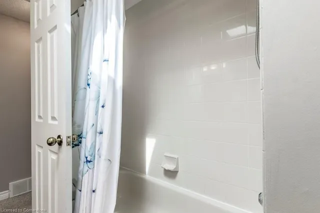 Additional image 33 of 69 Lanark Cres