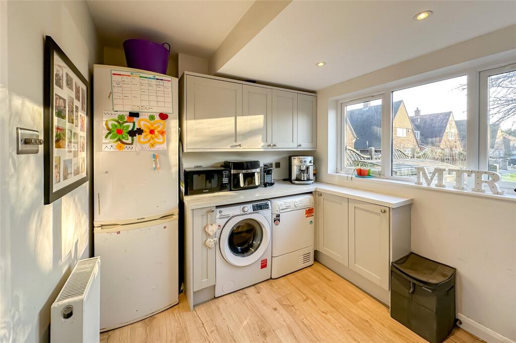 Additional image 17 of South Close, St. Albans, Hertfordshire, AL2