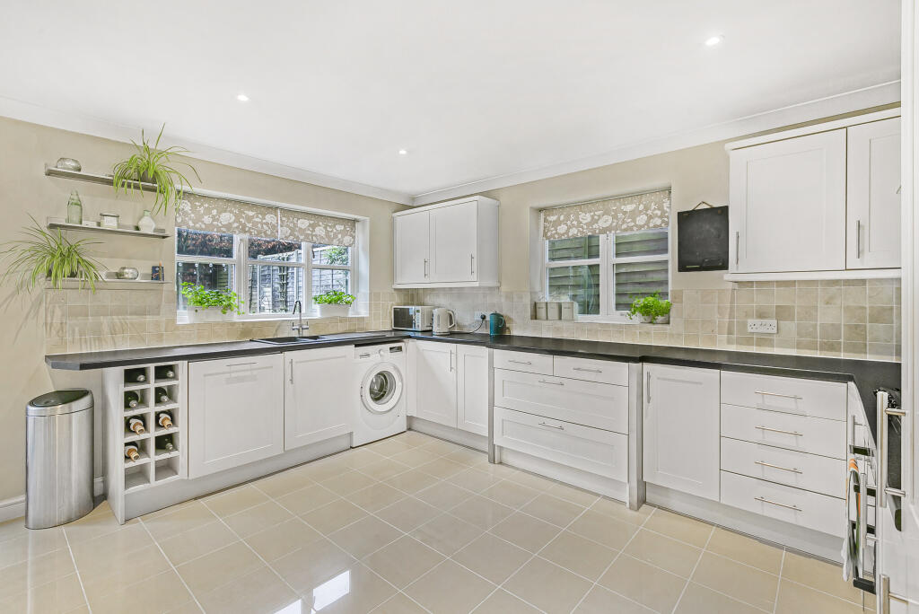 Additional image 5 of Waverley Road, St. Albans, AL3