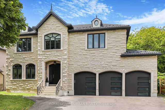 Primary image of 8 Duncombe Blvd