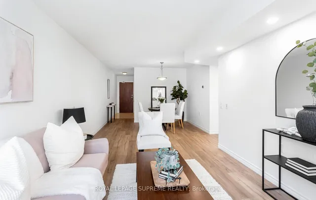 Additional image 9 of 35 Finch Ave Unit 502