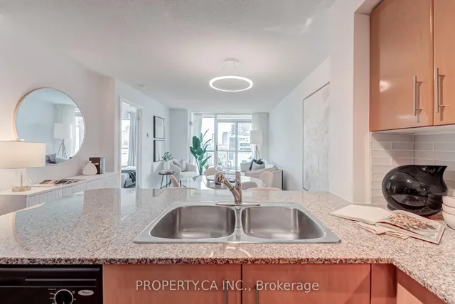 Additional image 8 of 16 Yonge St Unit 807