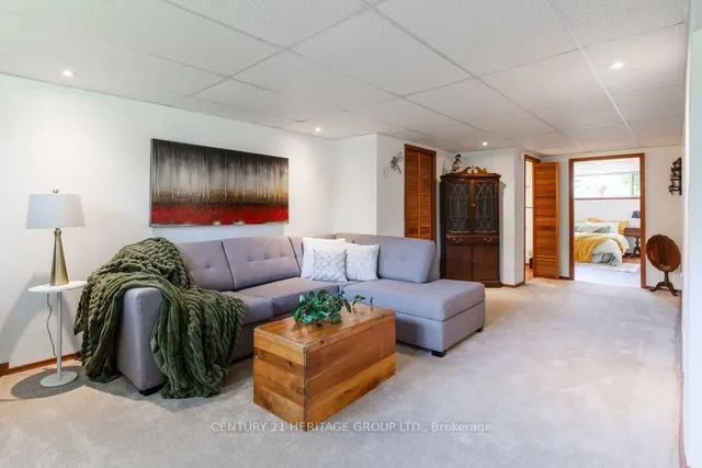 Additional image 29 of 57 Burfield Ave