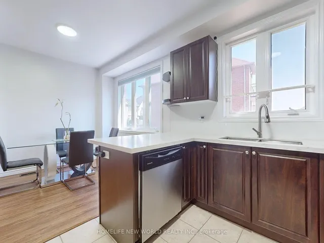 Additional image 19 of 93 New Pines Tr