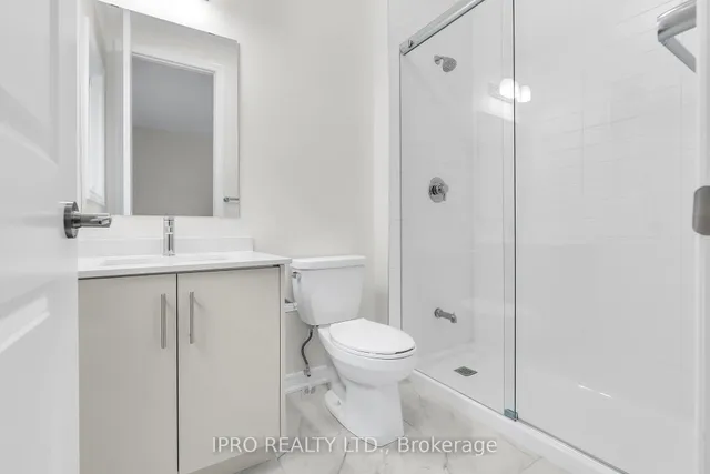 Additional image 36 of 372 Bergamot Ave