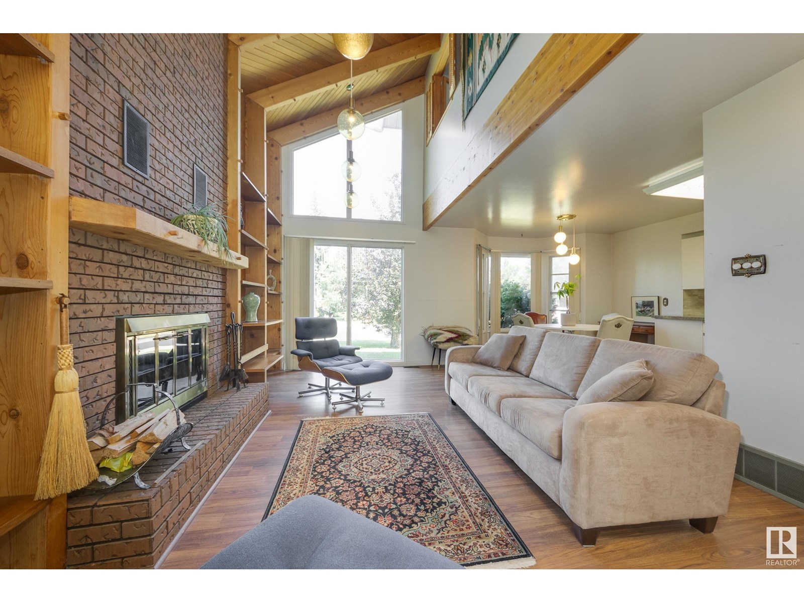 7912 142 ST NW|Edmonton, Alberta T5R0L8