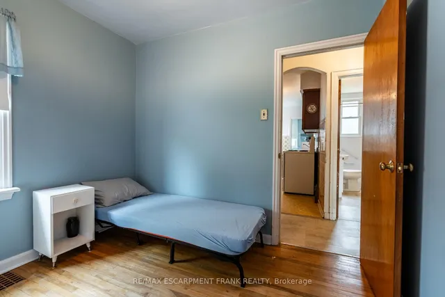 房产图片 19 - 209 东13街